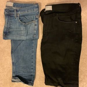 Two (2) pair of Everlane slim fit denim in 31x32